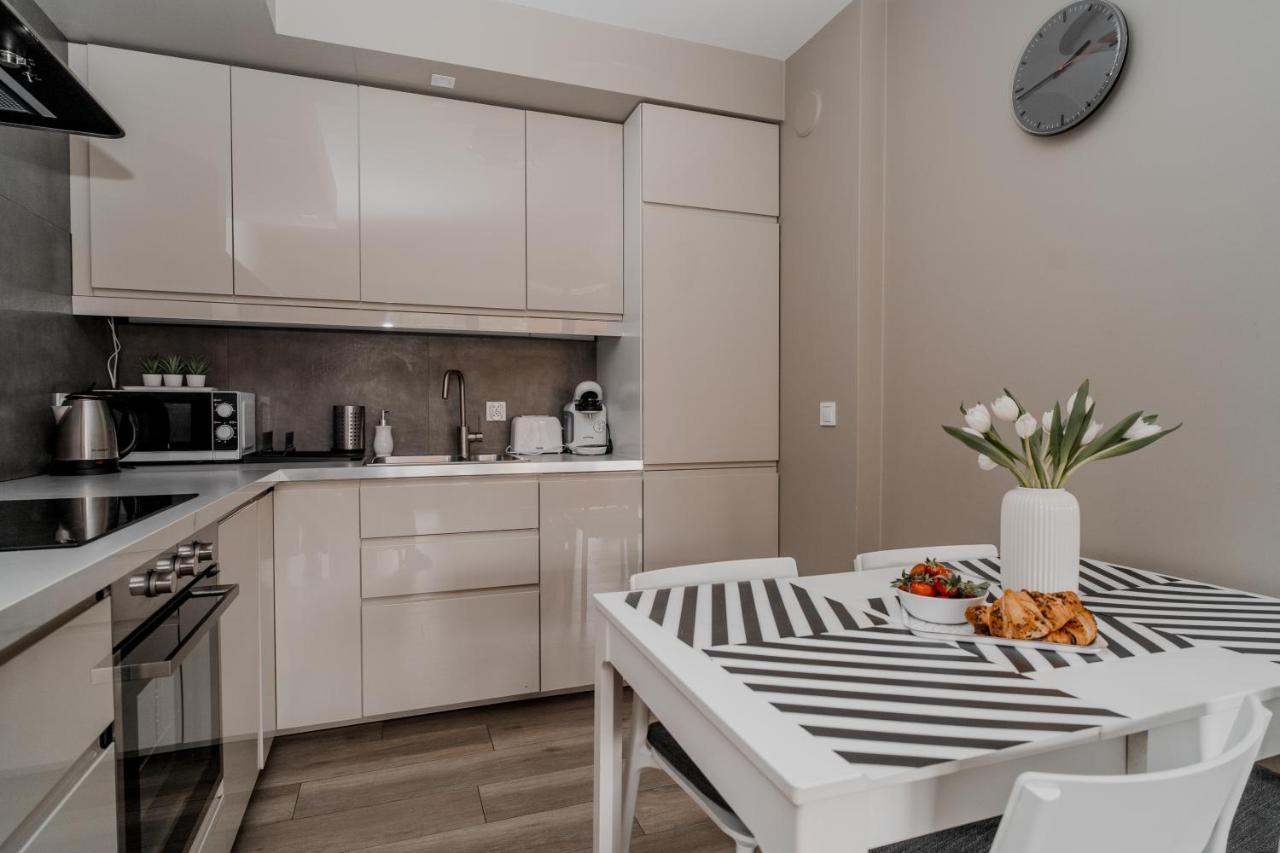 Totu Home Waterlane Island Apartments Danzica Esterno foto